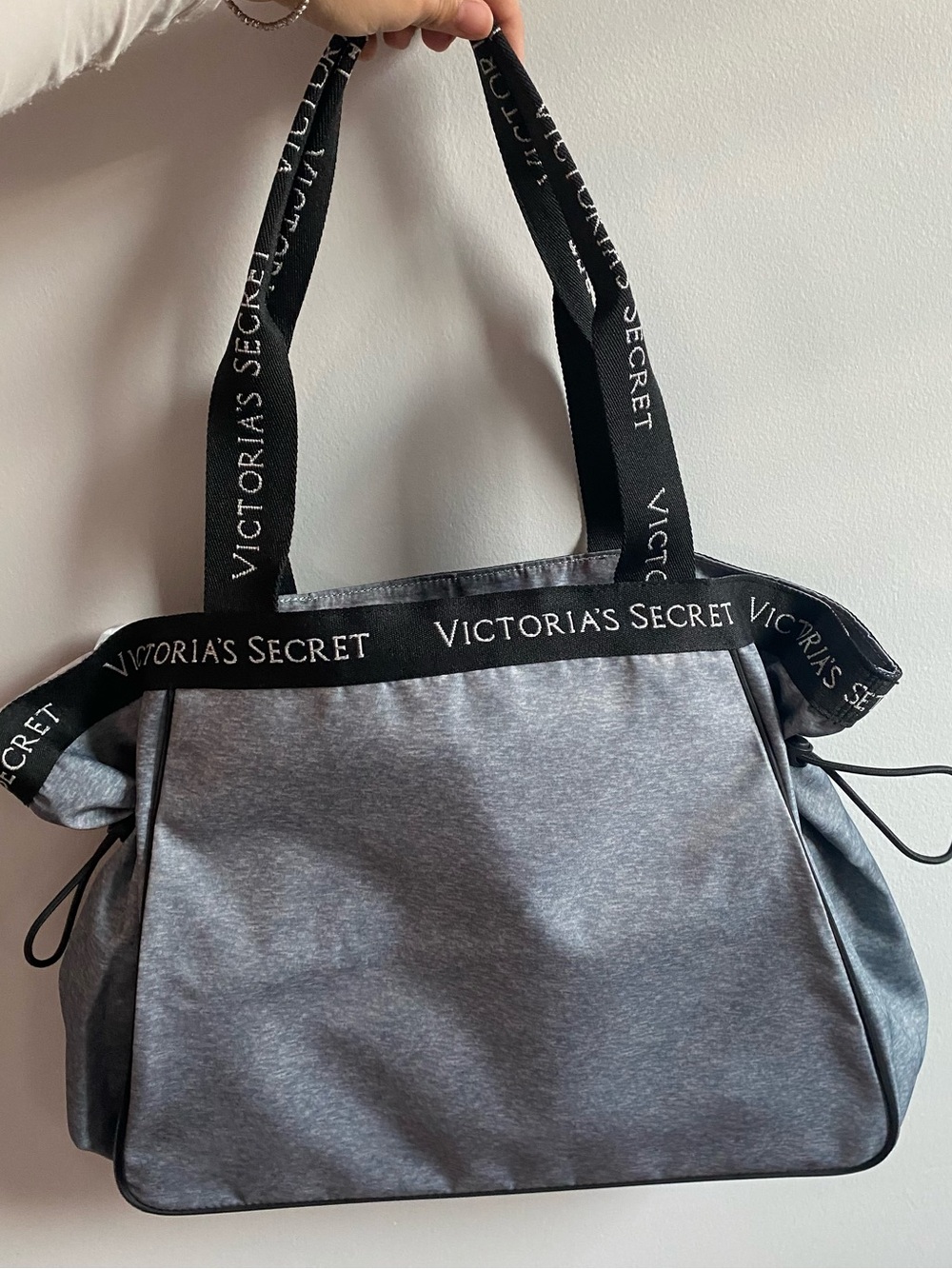 Victoria's Secret Sport Cinch Tote Bag – Gray Marl/Black NWOT